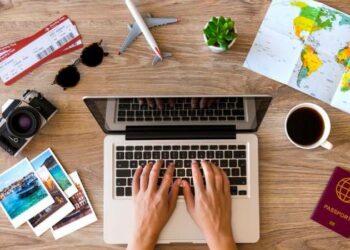 Jadi Travel Blogger Ternyata Menguntungkan loh! Begini Caranya…