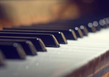 Mengapa Musik Jazz Identik dengan Piano