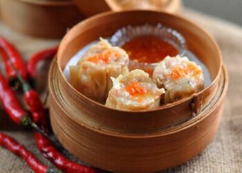 Review Siomay Gacoan, Enak atau Tidak