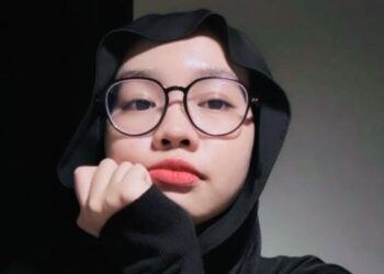 Biografi Vania Winola Pendidikan dan Prestasi