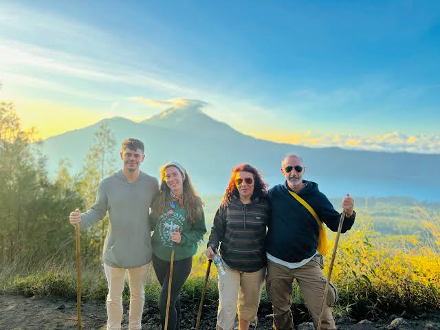 Mount Batur Sunrise Trekking Itinerary From Hotel Pickup to Summit
